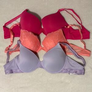 Victoria’s Secret bras, size 36C